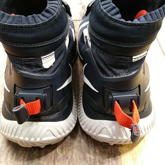 Team USA Olympic Athlete Issued 2018 Medal Stand - Picture 3 of 8